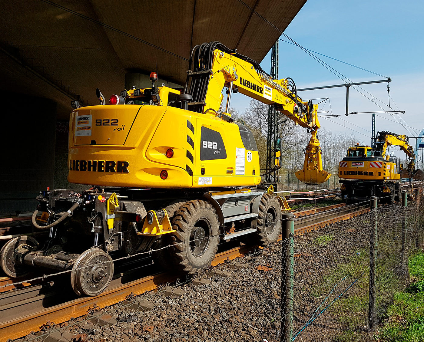 Engins rail-route à déplacement séquentiel (catégorie B3)